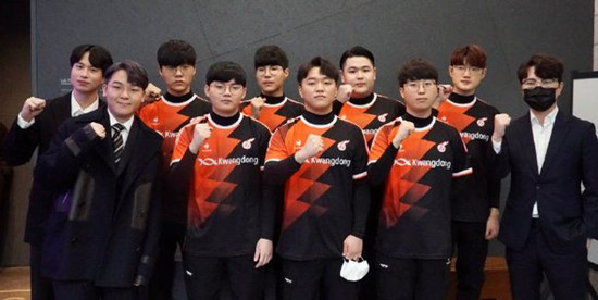 使得皇马的 使得皇马的